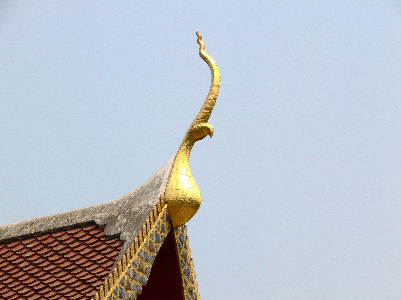 ช่อฟ้าหัวครุฑ วิหารวัดชัยพระเกียรติ เชียงใหม่